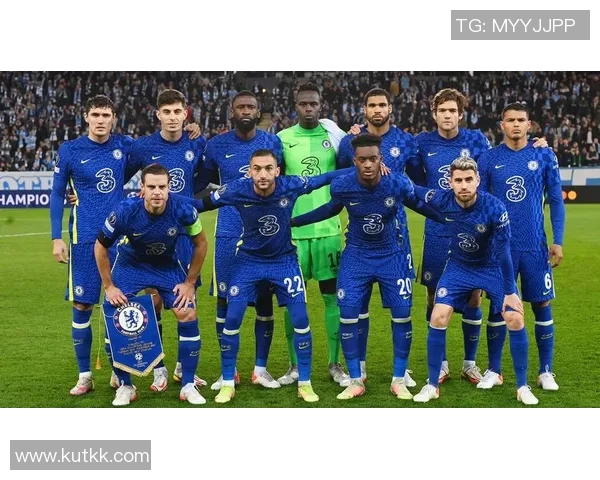 弗鲁米嫩塞与科林蒂安对决引发热议球迷热情高涨分析战术策略